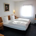 Otel Brehm